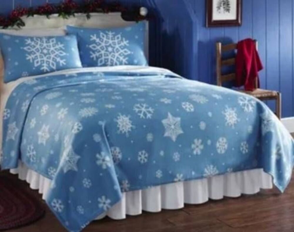 Collections Etc. Blanket and Pillowcase Set Queen
